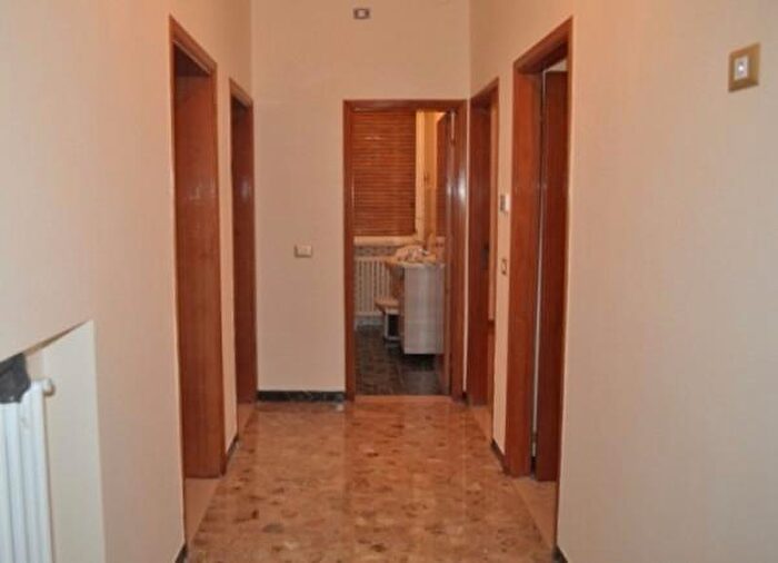 Appartamento trilocale in vendita in Via Pio La Torre, Jesi