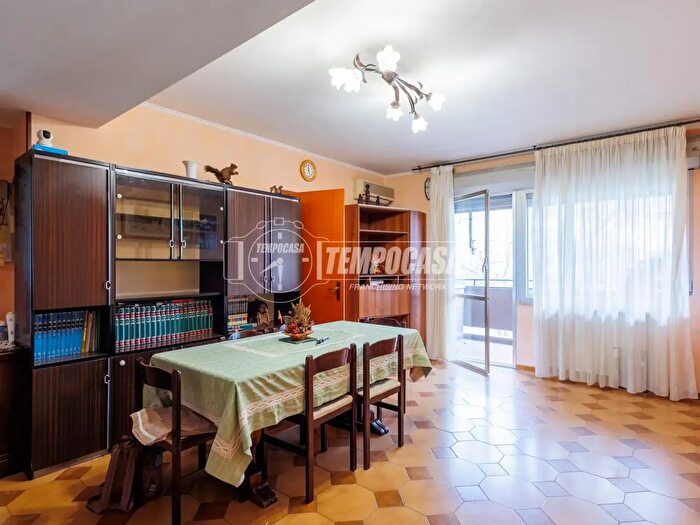 Appartamento quadrilocale in vendita in Via Ugo La Malfa, Parma