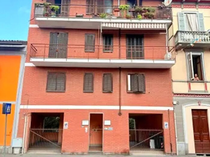 Appartamento bilocale in vendita in Corso Acqui, Alessandria
