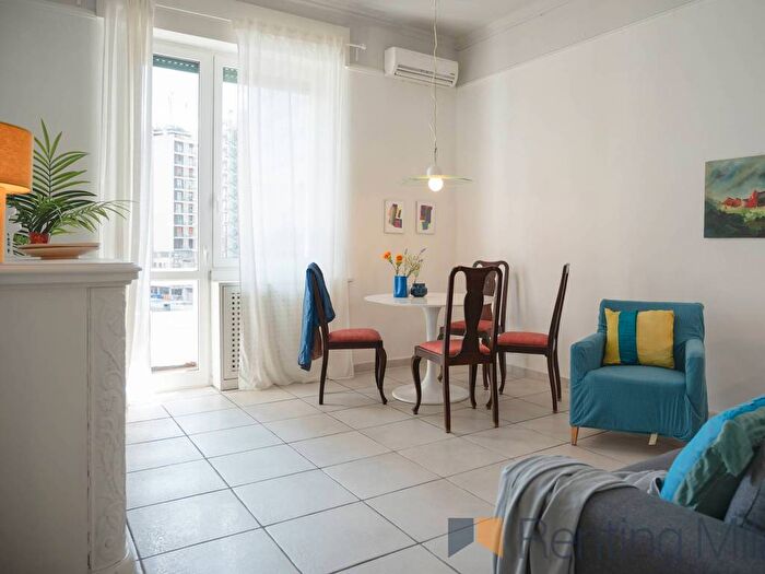 Appartamento trilocale in affitto in Via Melchiorre Gioia, Melchiorre Gioia, Milano
