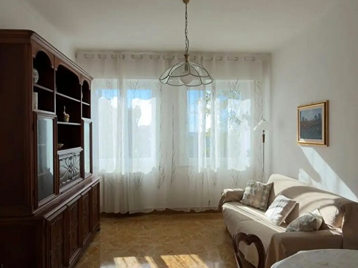 Appartamento quadrilocale in vendita in Via Capitano Lazzaro Parodi, Varazze