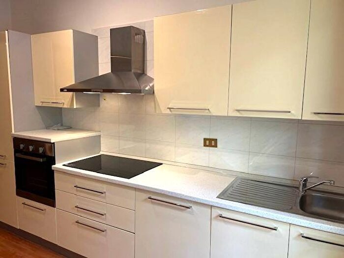 Appartamento con 5 locali in affitto in Sacra Famiglia Basso Isonzo, Padova