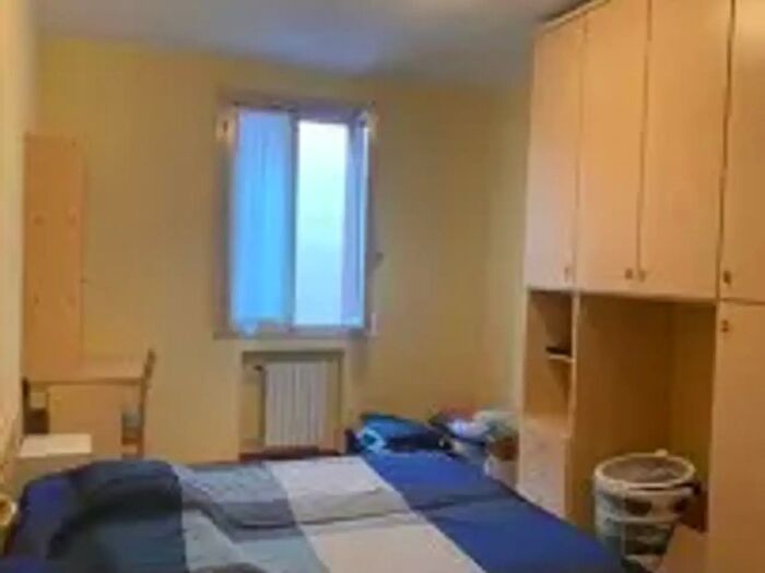 Appartamento monolocale in affitto in Piazza Vincenzo Gioberti, Reggio nell'Emilia