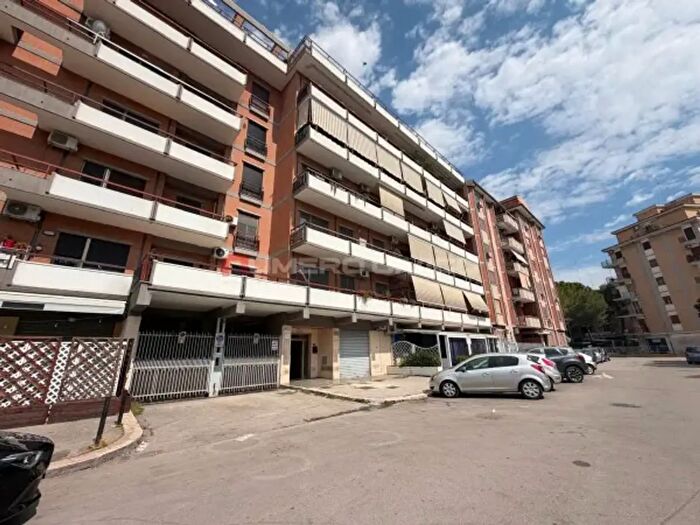 Appartamento trilocale in affitto in Via Pasquale Manerba, Foggia