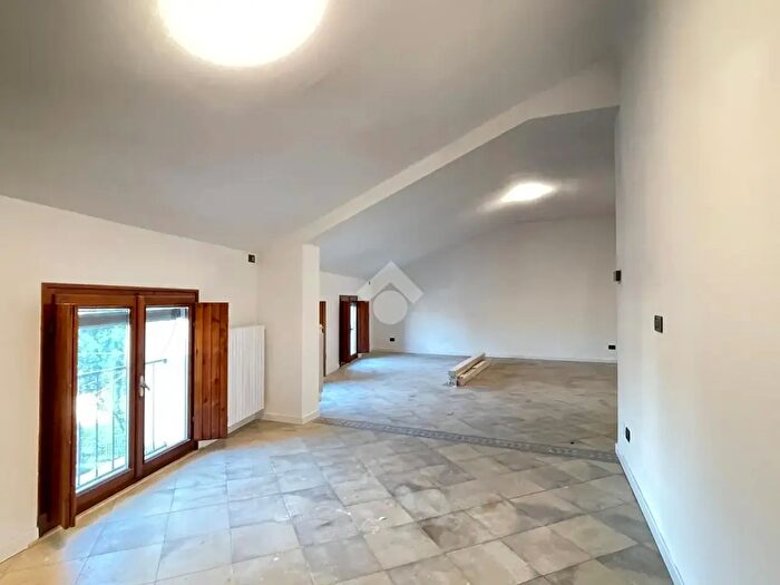 Appartamento trilocale in affitto in Via Circonvallazione Ovest, Asola