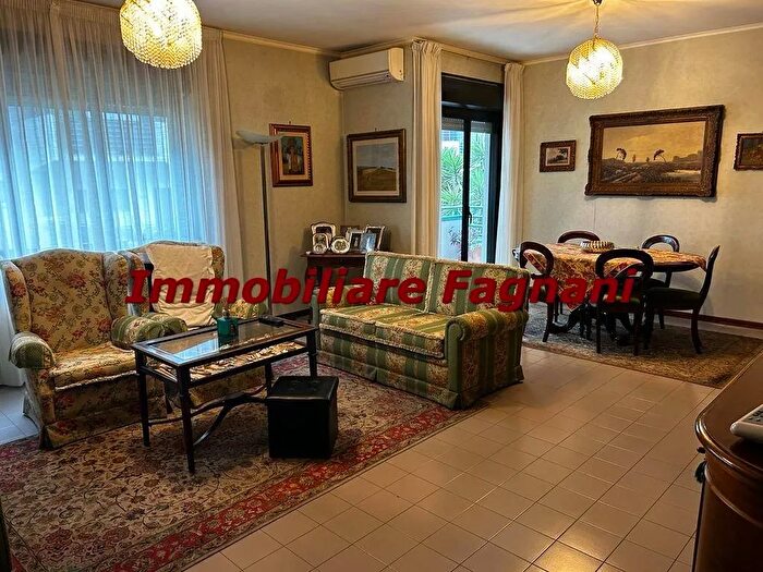 Appartamento quadrilocale in vendita in Via Ulderico MattocciaVelletri, Velletri