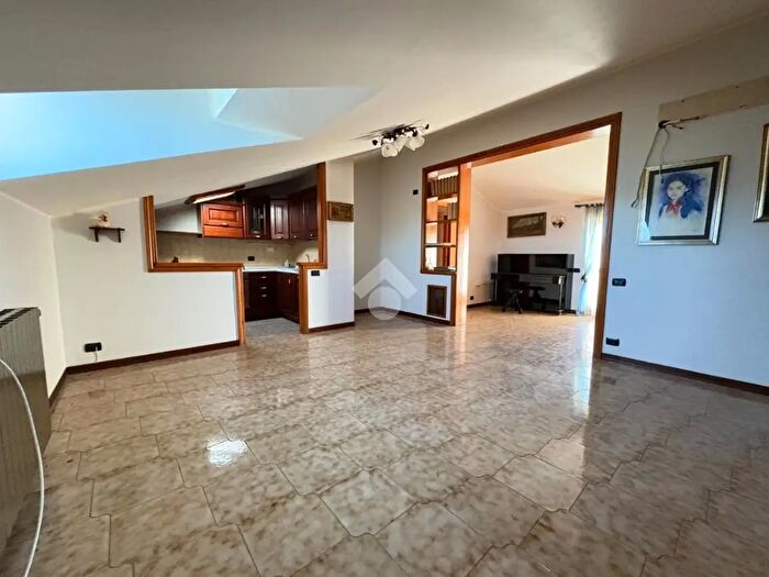 Appartamento trilocale in vendita in Str di Colle Taccone, Narni