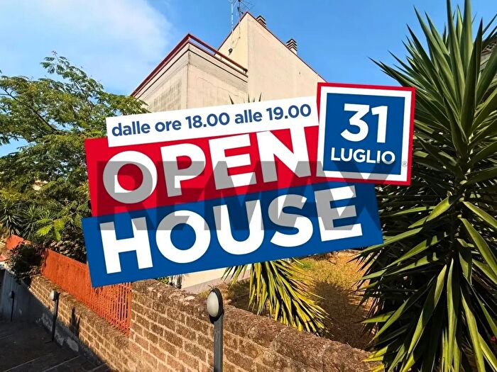 Appartamento con 6 locali in vendita in Via di Sotto, Pescara