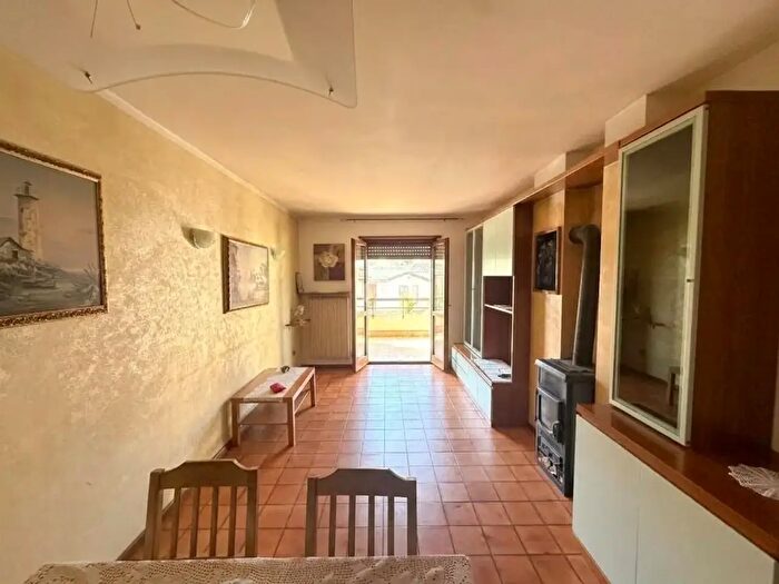 Appartamento quadrilocale in vendita in Via Trento, Cles