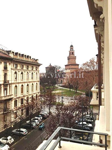 Appartamento trilocale in vendita in Milano