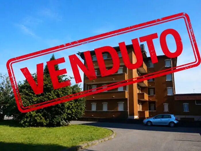 Appartamento trilocale in vendita in Via San Rocco, Bonate Sopra