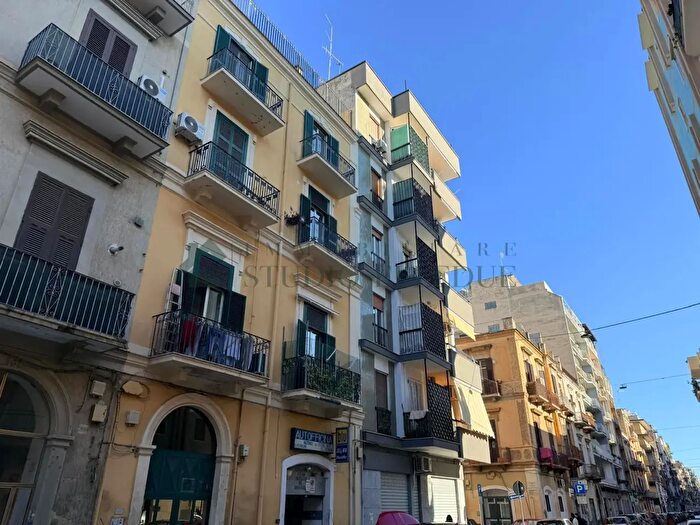 Appartamento monolocale in affitto in Via Michele Garruba, Bari