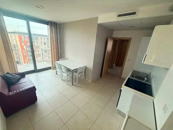 Appartamento trilocale in vendita in Via Luigi Giulotto, Pavia