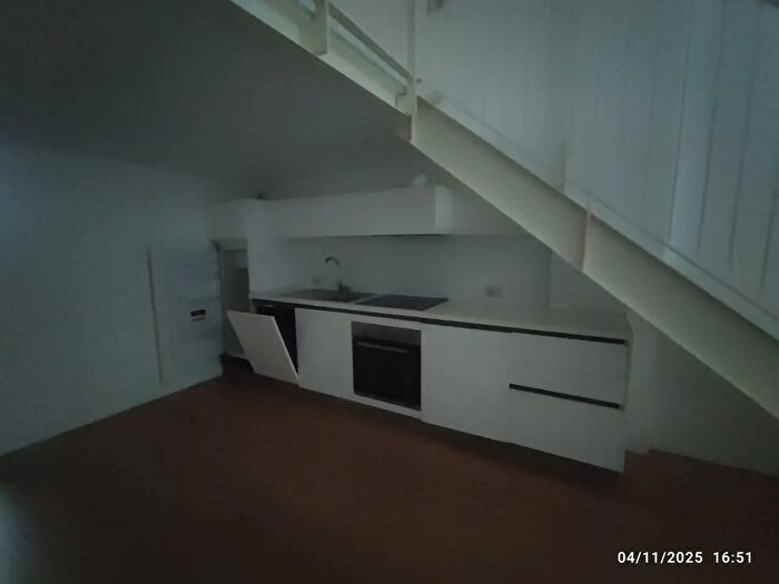 Appartamento bilocale in affitto in Via Andrea Solari, Milano