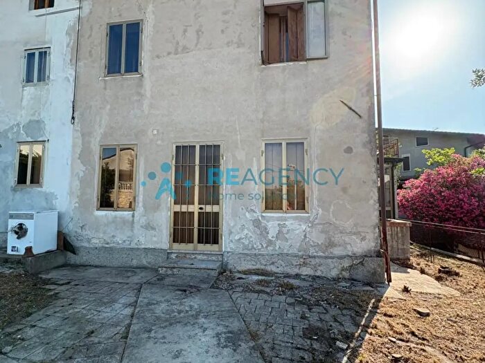 Casa trilocale in vendita in Vicolo Monte Nero, Montecchio Maggiore