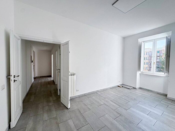 Appartamento bilocale in affitto in Via Carlo Mirabello, Mazzini Delle Vittorie, Roma