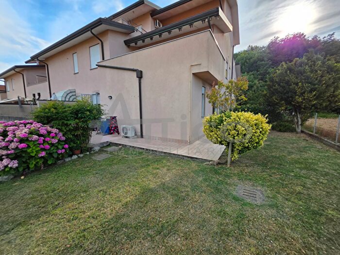 Appartamento bilocale in vendita in Via Ludovico Muratori Ro, Rovigo