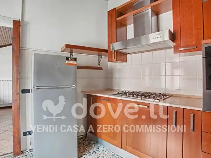 Appartamento con 6 locali in vendita in Via G Mazzini, Caravate