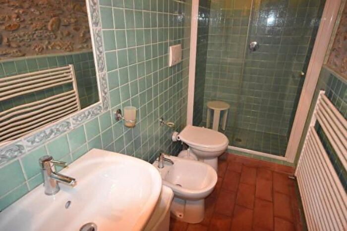 Appartamento con 5 locali in vendita in Via Cerro Grosso, Pietrasanta