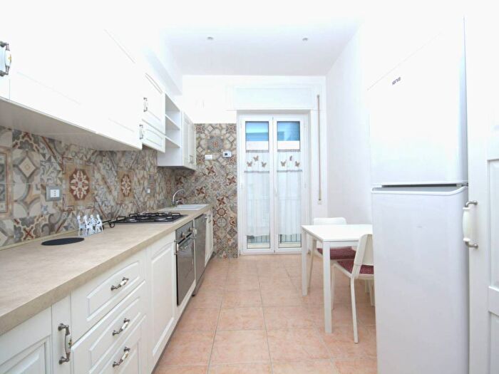 Appartamento trilocale in affitto in Via Adda, Gelone Cadorna, Siracusa