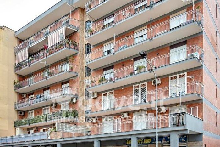 Appartamento quadrilocale in vendita in Via Arturo Labriola, Giugliano In Campania