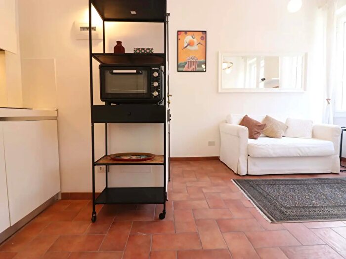 Appartamento monolocale in affitto in Via Laura, Firenze