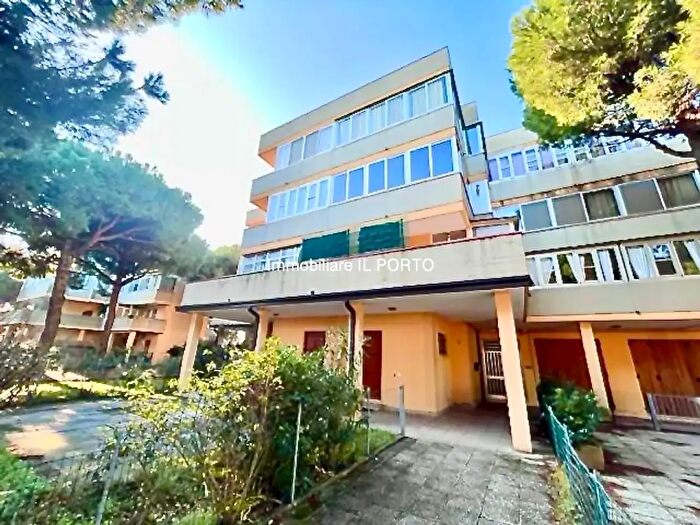 Appartamento trilocale in vendita in Comacchio