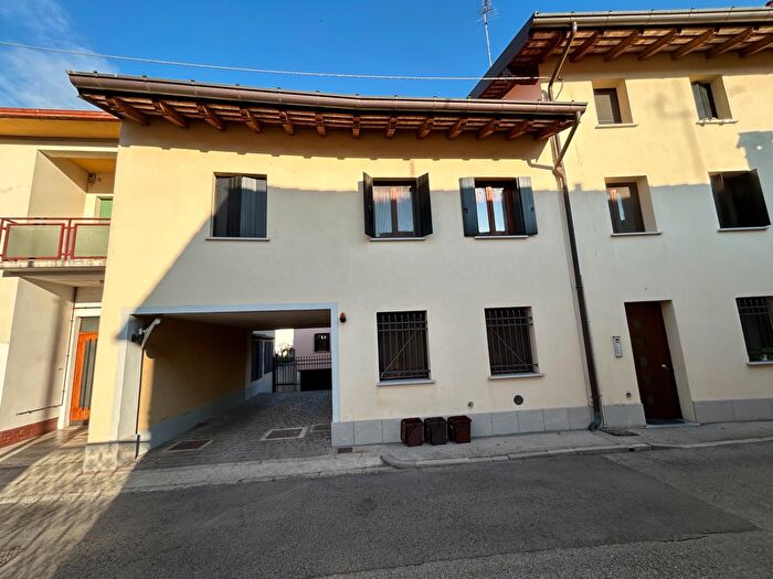 Appartamento bilocale in vendita in Via Giuseppe Verdi, Codroipo