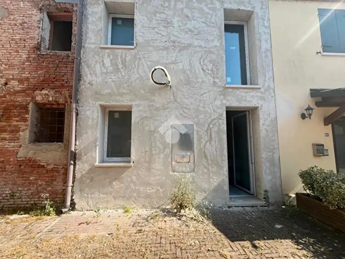Casa trilocale in vendita in Via Giovanni Falcone Paolo Borsellino, Nogara