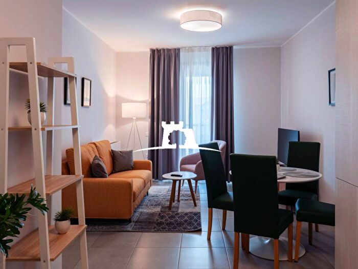 Appartamento bilocale in affitto in Via Pinamonte da Brembate, Borgo Palazzo, Bergamo