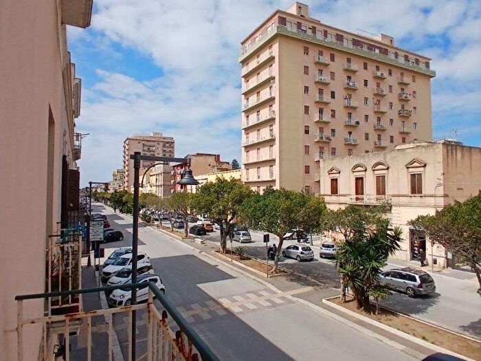 Appartamento bilocale in affitto in Via Giovanni Battista Fardella, Centro, Trapani