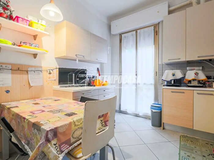 Appartamento trilocale in vendita in Bologna