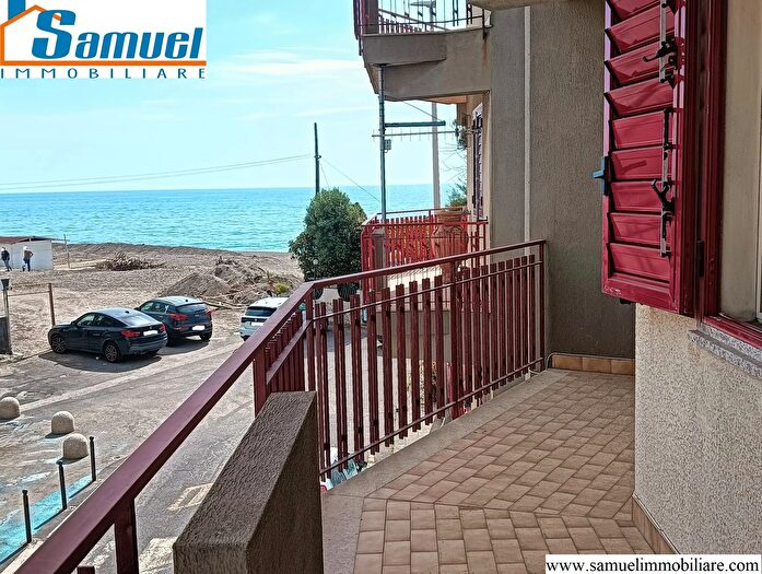 Appartamento bilocale in vendita in Piazza dello Ionio, Mascali