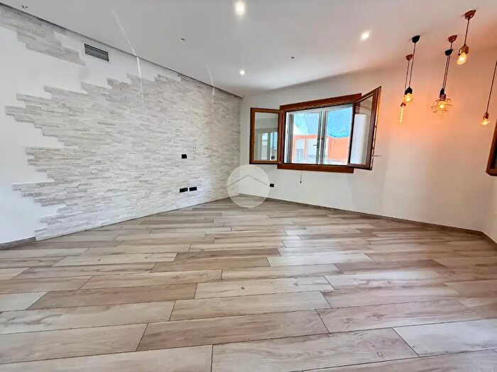 Appartamento trilocale in vendita in Via Sagittario, Chioggia