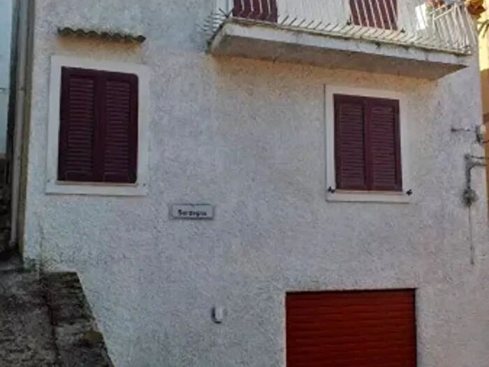 Casa monolocale in vendita in Via Sardegna, Burgos