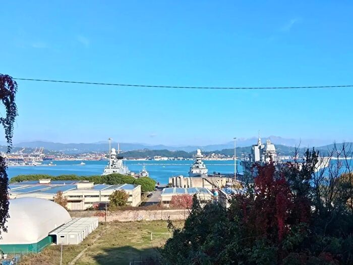 Appartamento trilocale in vendita in La Spezia