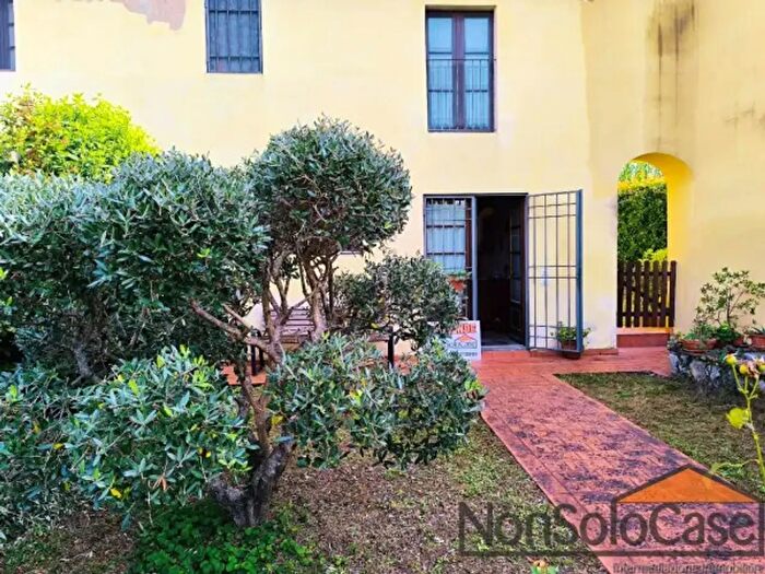 Casa con 5 locali in vendita in Piazzale Monteferrato, Prato