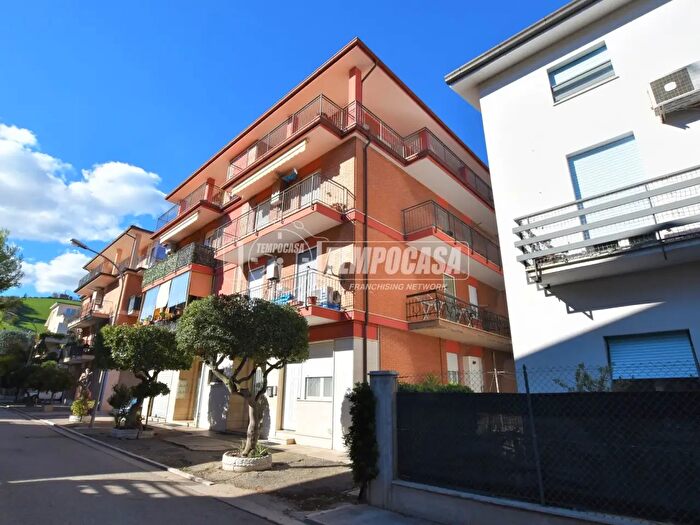 Appartamento quadrilocale in vendita in Via Palermo, Porto San Giorgio