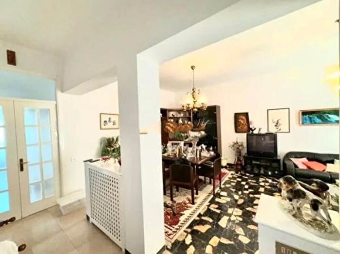 Casa con 6 locali in vendita in Via Martiri dUngheria, Montegranaro