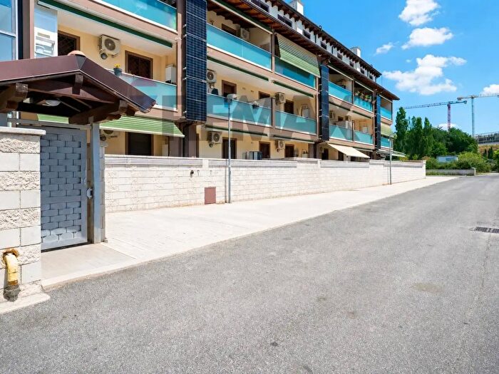 Appartamento bilocale in vendita in Roma
