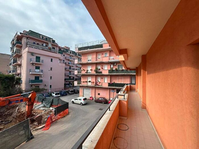 Appartamento quadrilocale in affitto in Via Senofonte, Centro, Bagheria