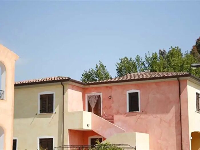 Appartamento quadrilocale in vendita in Posada
