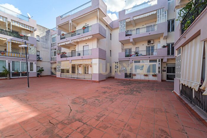 Appartamento quadrilocale in vendita in Via Antonello da Messina, Villafranca Tirrena