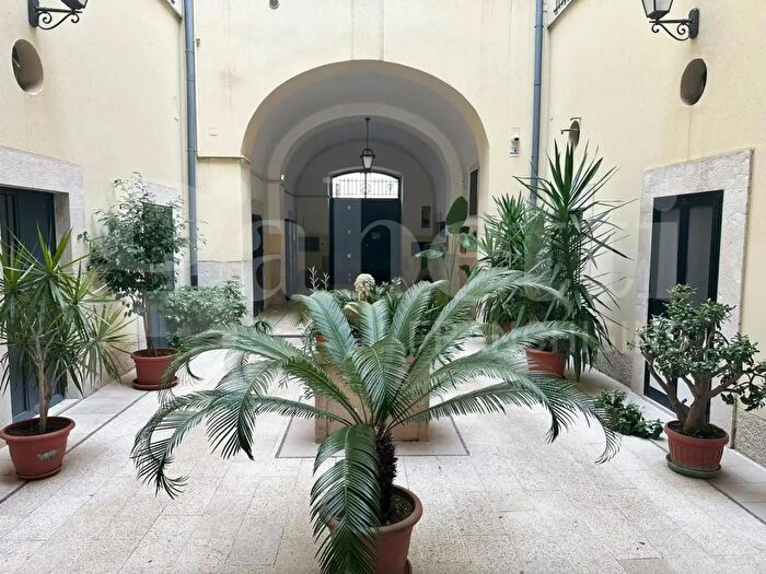 Appartamento monolocale in affitto in Via Giovanni Bovio, Bisceglie