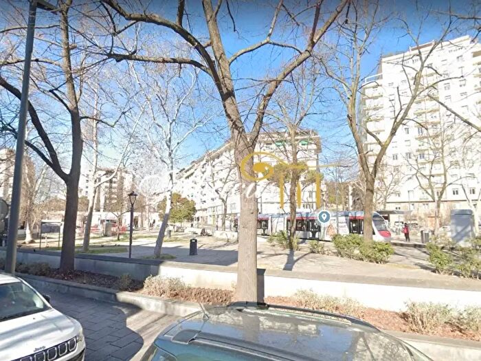 Appartamento bilocale in affitto in Piazza Leopoldo Pressi, Firenze