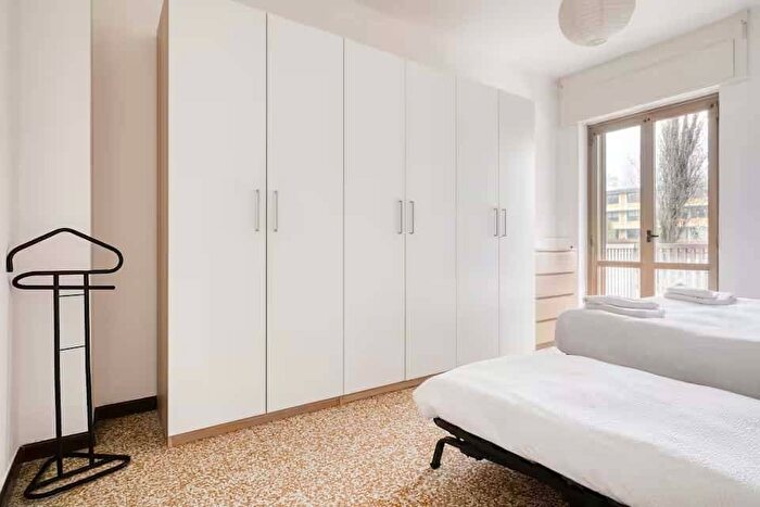 Appartamento trilocale in affitto in Viale Ungheria, Viale Ungheria Mecenate, Milano