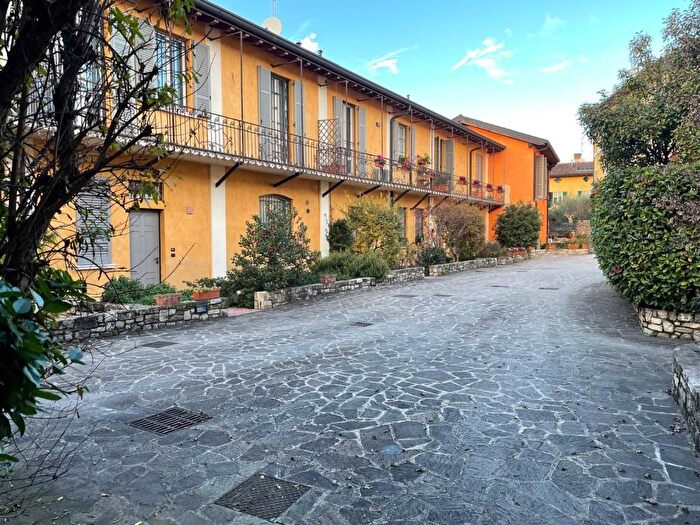 Appartamento bilocale in affitto in Via Ferrini, Oberdan, Brescia