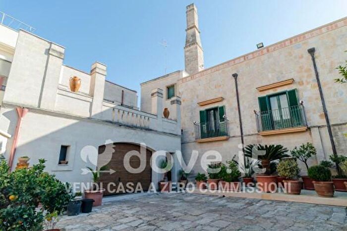 Casa quadrilocale in vendita in Via SantAntonio di Padova, Grottaglie