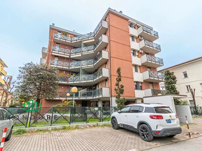 Appartamento trilocale in vendita in Viale Modena, Rimini