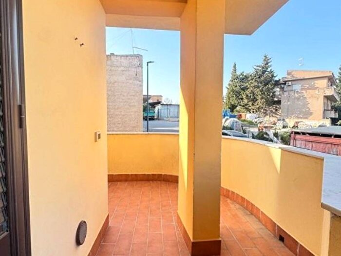 Appartamento quadrilocale in affitto in Via Alessandro Volta, Casteldaccia